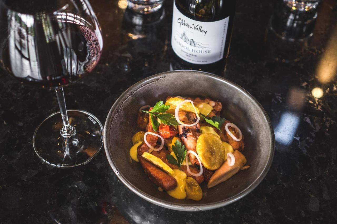 Gibbston Valley Lodge And Spa 퀸즈타운 외부 사진