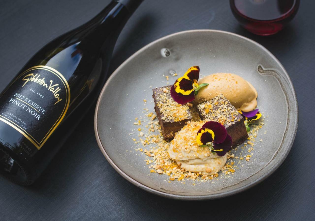 Gibbston Valley Lodge And Spa 퀸즈타운 외부 사진